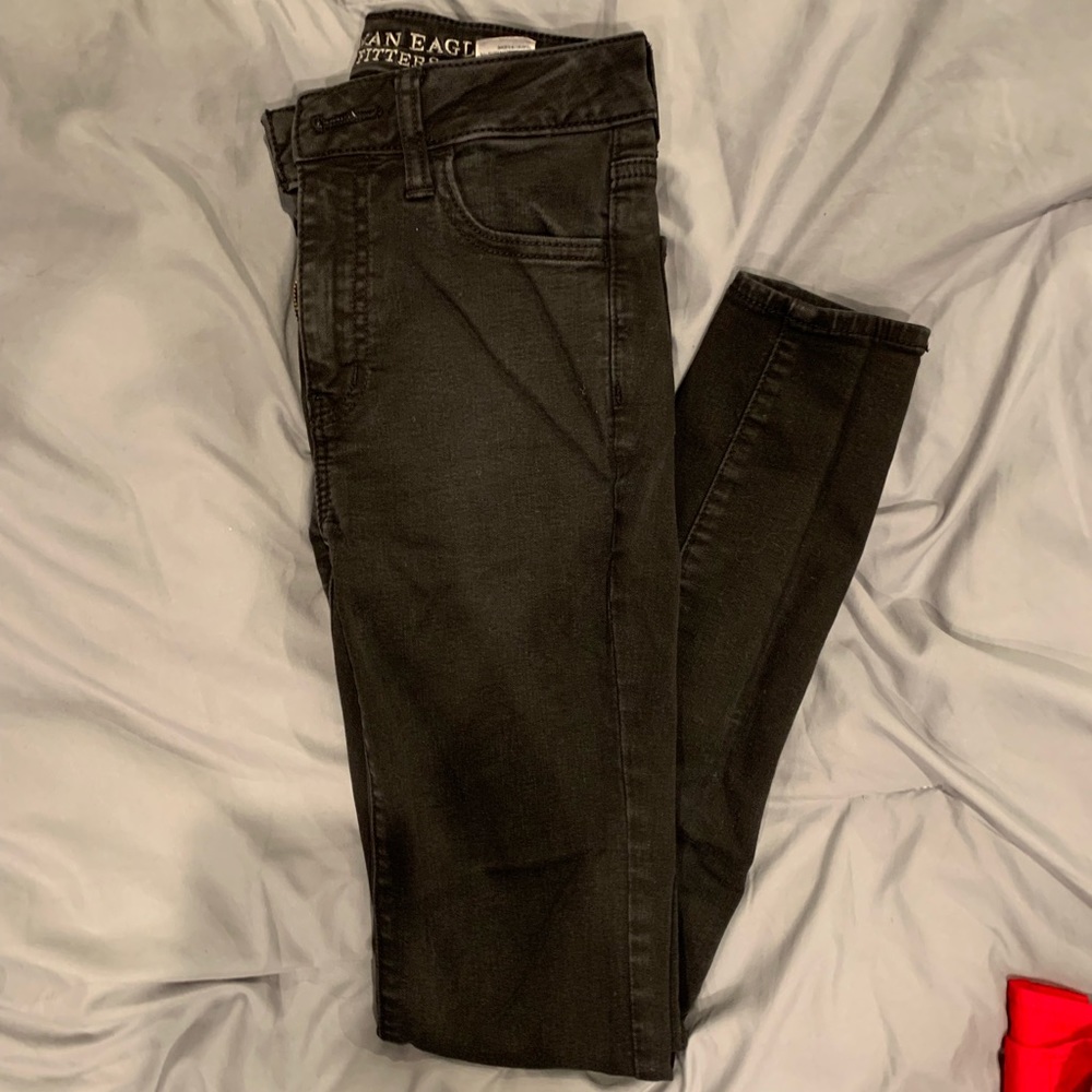 American Eagle high rise